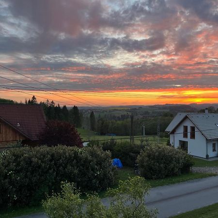 Appartement Chalupa Pod Zubstejnem à Bystrice nad Pernstejnem Extérieur photo